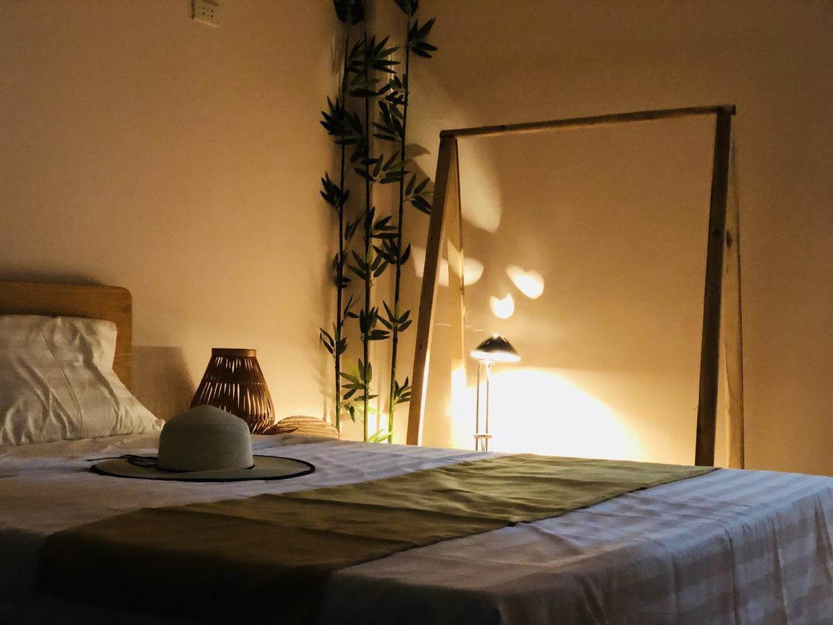 Hola Homestay Ханой Экстерьер фото